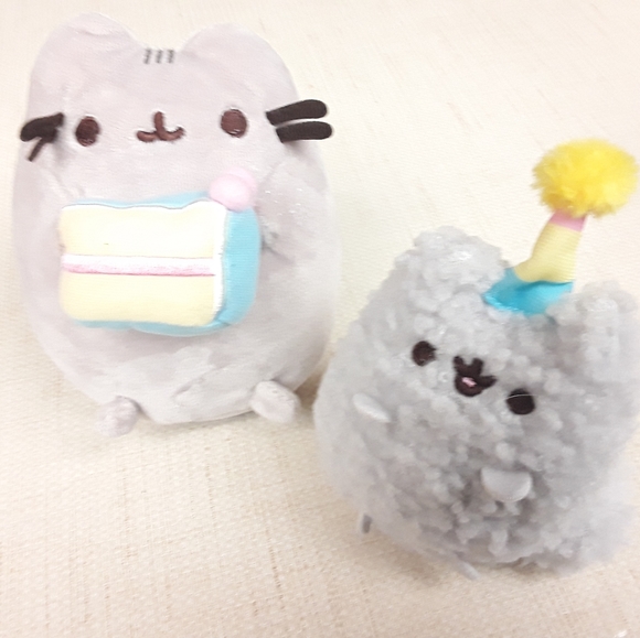 Pusheen Birthday Hat Cake 2 Lot Plush Cat Anime - Picture 3 of 8